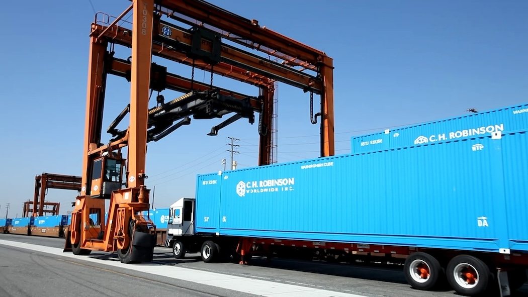 C.H. Robinson offers new AI agents for customs, ocean & air freight
