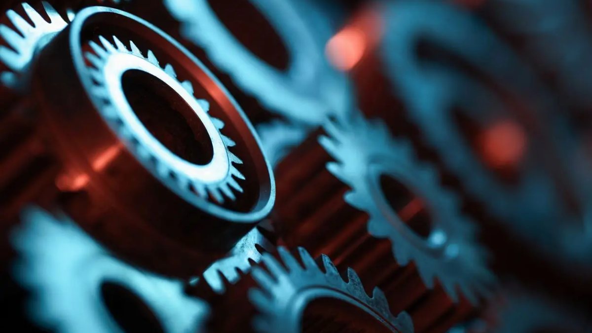 Five Current Challenges Preventing Real-Time Visibility in Connected Manufacturing