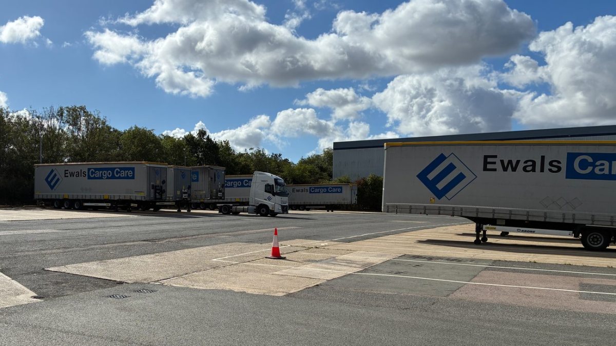 Trucking Hub Opens