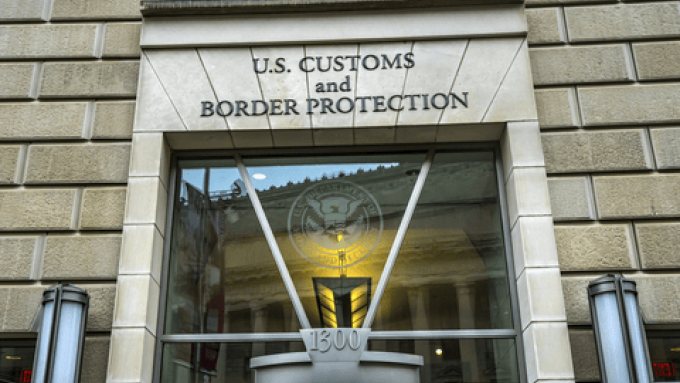 US Customs wants more data and earlier filing for low-value imports