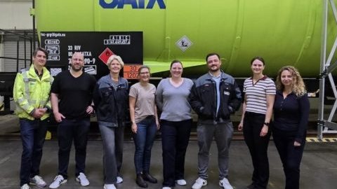 Leasing firm’s training centre explains tank wagons to chemical company staff