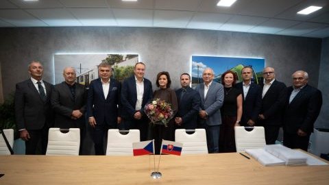 ZSSK signs €266m long-distance EMU order