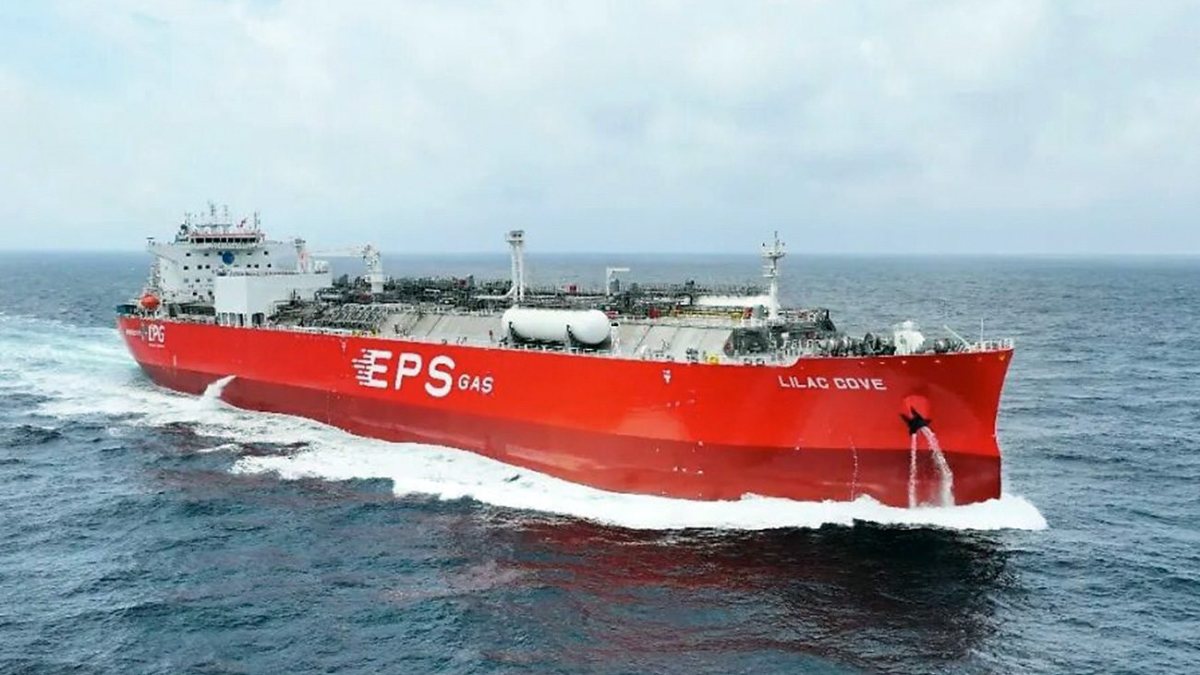World’s Largest Ammonia Carrier Delivered by Jiangnan Shipyard