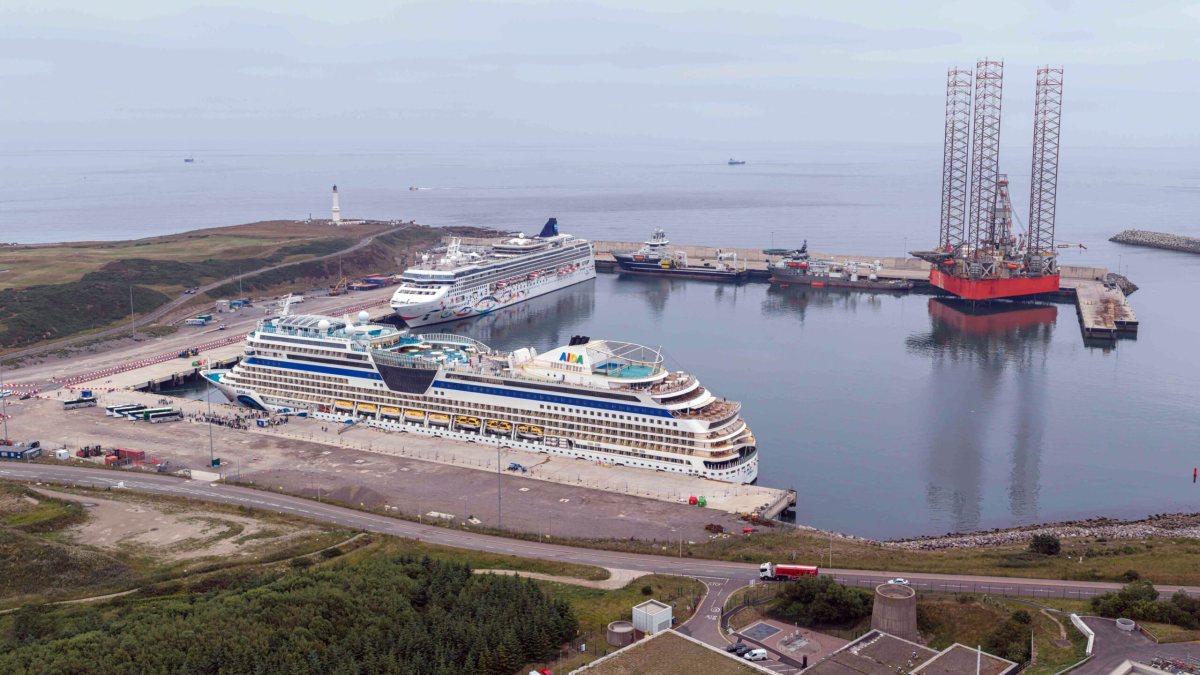 Aberdeen welcomes 54,000 cruise guests in record season