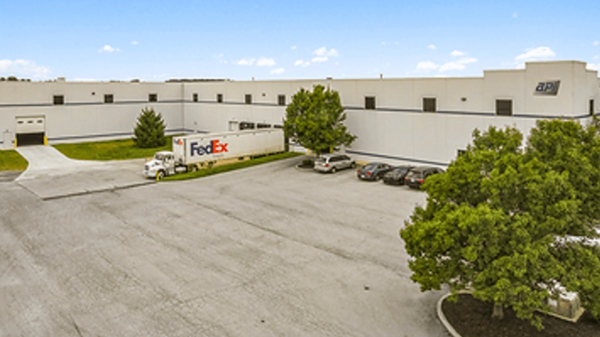 Oregon pipe fitting supplier expands Indiana DC to meet eastern demand