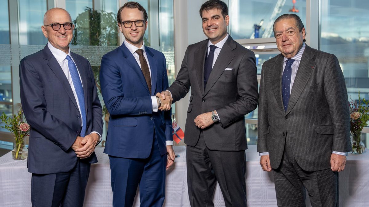 Boluda Shipping signs agreement to acquire Samskip
