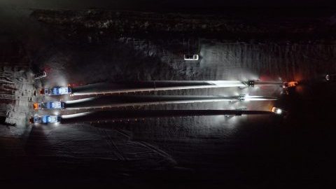 Felbermayr moving wind turbine components in Romania