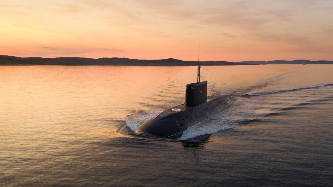 5,200-Ton Hunter-Killer Submarine ‘Rubis’ Built For French Navy Rolls Off The Production Line