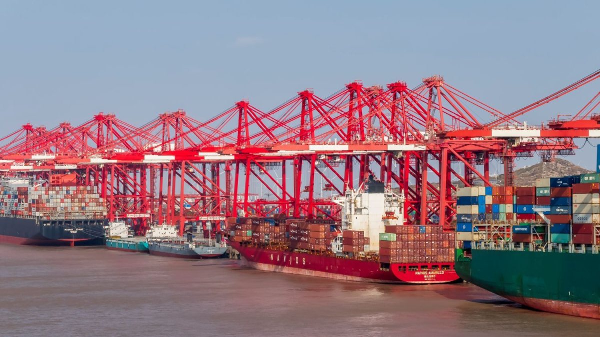 Ocean carriers battle to restore reliability on typhoon-hit Asia trades