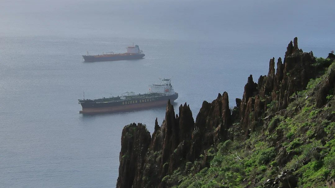 Supertankers Correct from the Extremes, but the Floor Is Firm