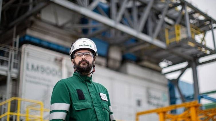 Baker Hughes Earnings Slump as Iran War Disrupts Oilfield Operations