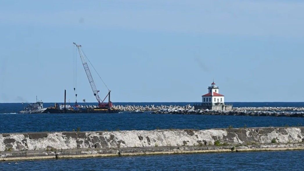 Strengthening Oswego Harbor’s breakwaters (VIDEO)