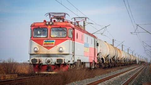 Romania opens €90m fund to buy new zero-emission locomotives