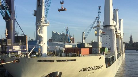 Chipolbrok’s heavy lift vessels deliver Dogger Bank components