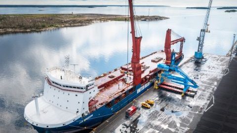 UHL Freedom suffers engine failure in North Sea, three crew injured
