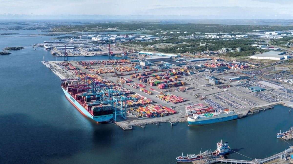 BREAKING NEWS: Boskalis begins Skandia Gateway dredging