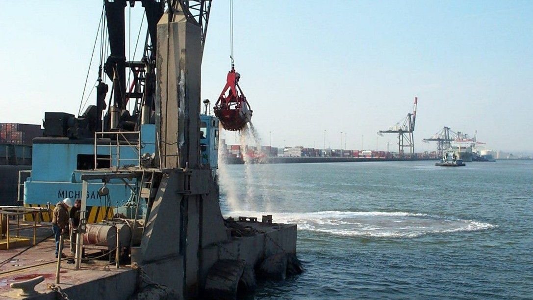 Donjon wins $53.1M Newark Bay dredging contract