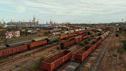 Romania ‘disciplines’ rail freight: no more “warehouses on wheels”