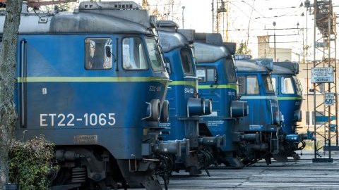 PKP Cargo suspends procedure to raise debt-repaying capital