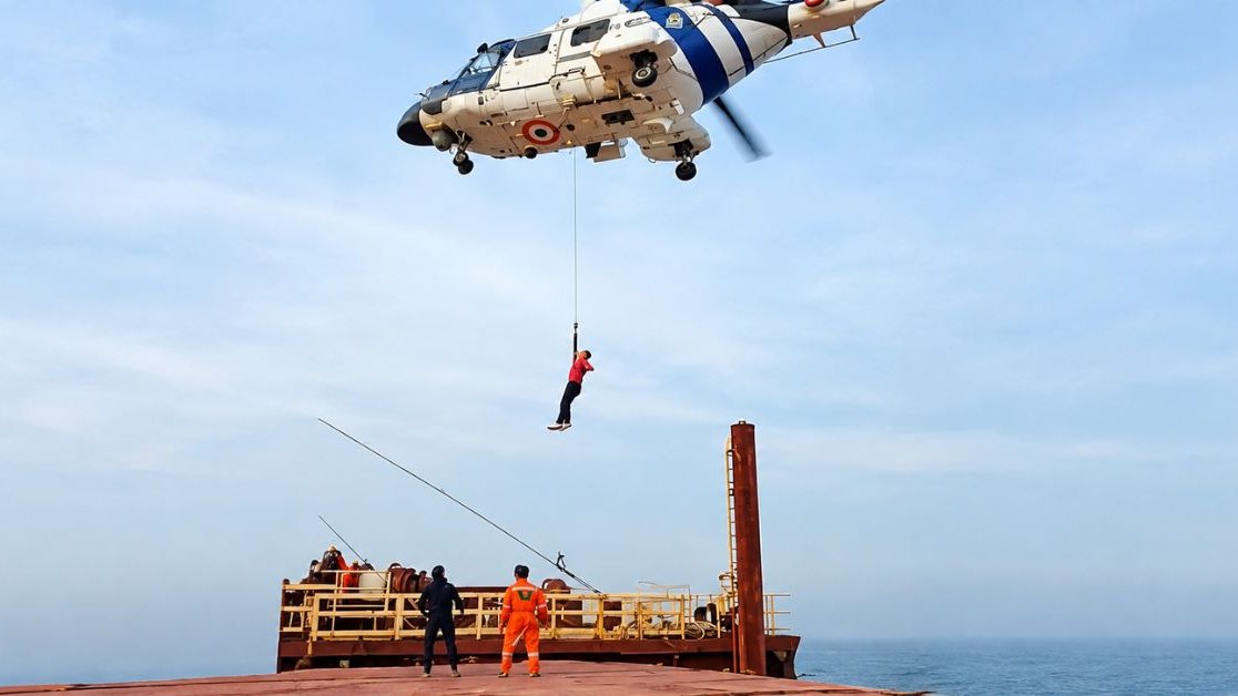 Sigma Pearl Crew Rescue: Coast Guard Evacuates 20 Seafarers off Andhra Pradesh