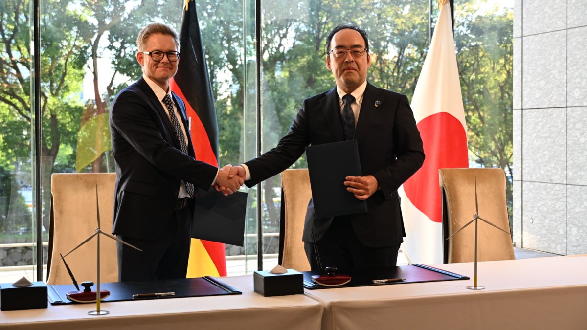 Japan and Siemens Energy Form Floating Offshore Wind Pact