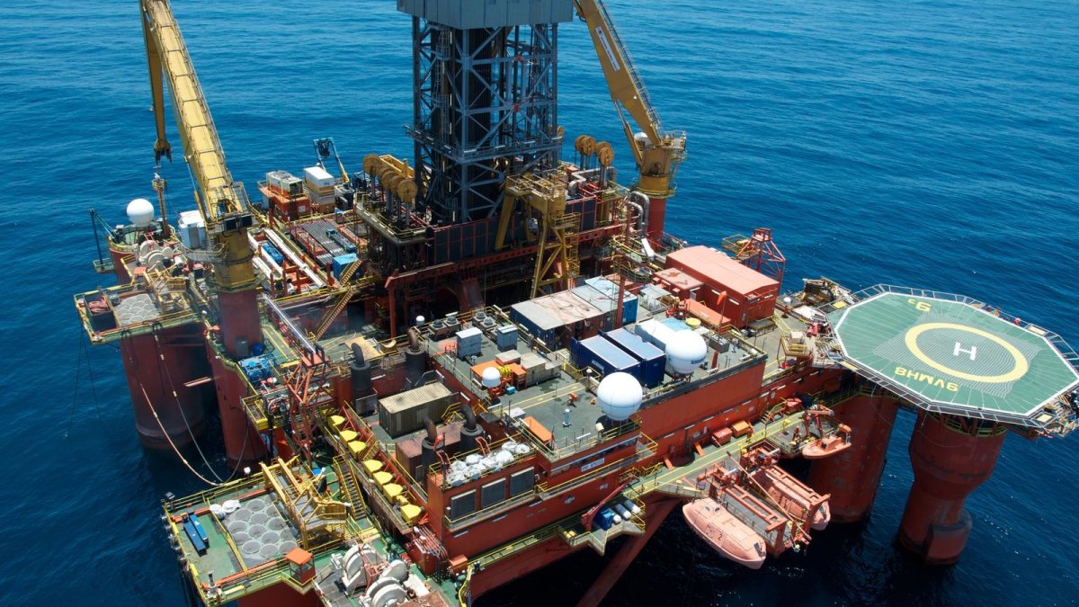 Dolphin Drilling parts ways with 52-year-old rig and forges pact with SPM