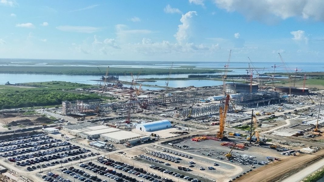 QatarEnergy locks in more US LNG through 20-year deal with Woodside