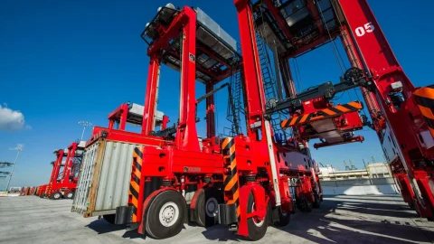 Kalmar’s Q3 orders rise as North American demand recovers, but profit slips