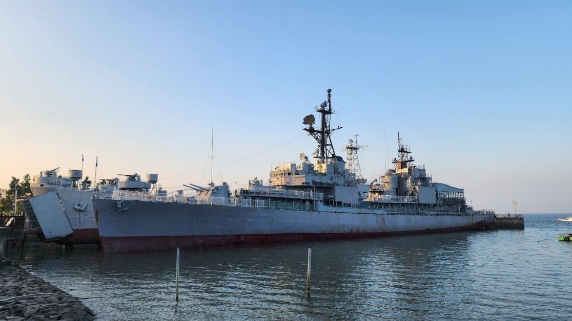 U.S. Navy Tests New Launch System That Can Replenish Weapons Without The Ships Returning To Port