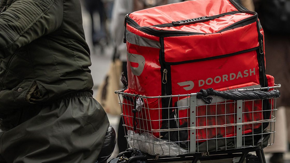 DoorDash to buy Instacart for $17 billion