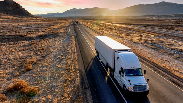The Top 10 Issues Facing the Trucking Industry in 2026