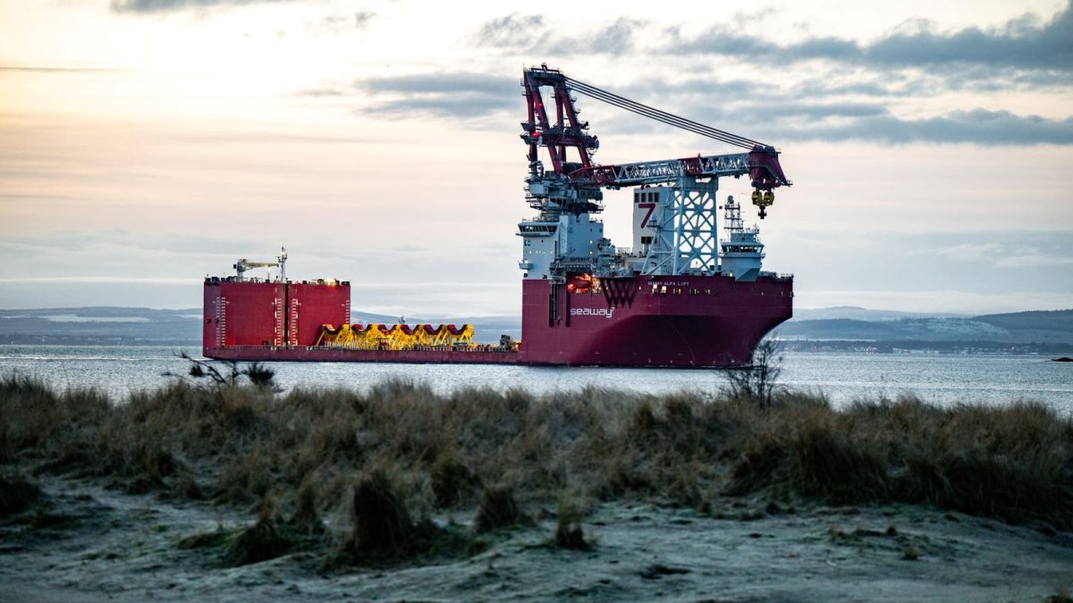 SSE Taps Seaway7 for Berwick Bank B Foundations, Inter-Array Cables