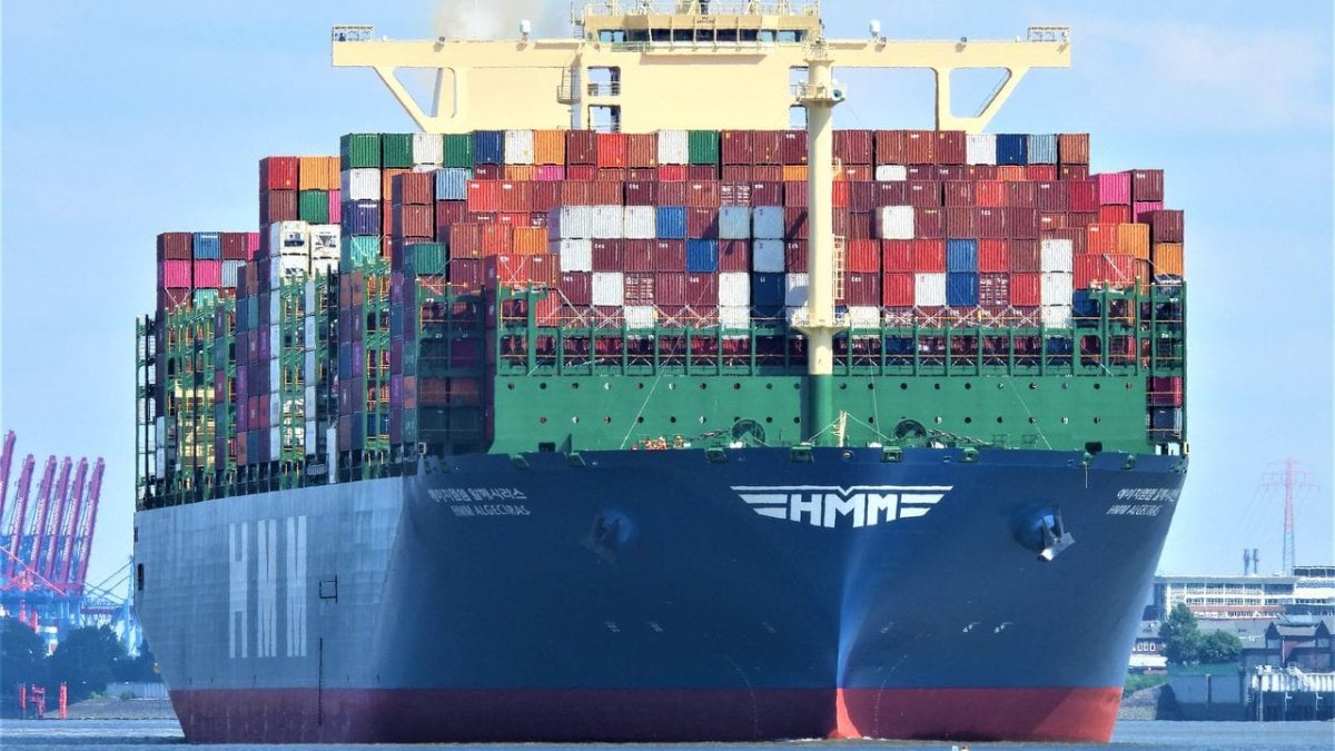 503 Dual-Fuel Ships On the Water, 800 More On Order