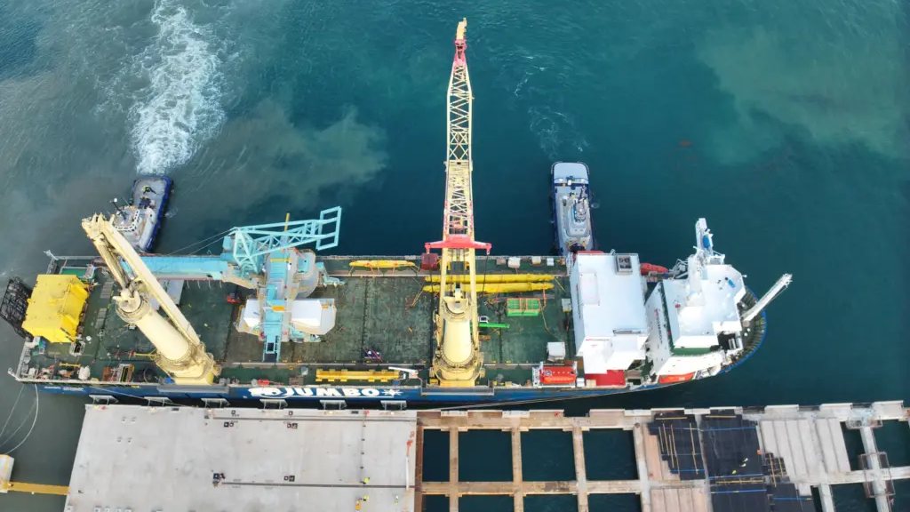 Dampier port completes major fender installation