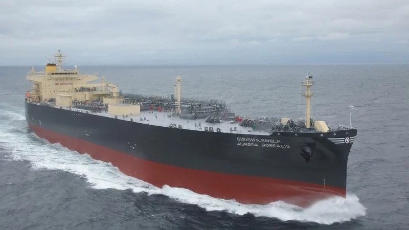 Kawasaki Delivers LPG-Powered LPG/Ammonia Carrier