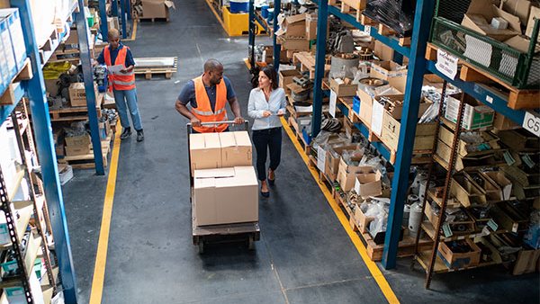 How Should Warehouse Leaders Prepare for 2026 Logistics Trends?