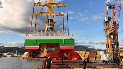 Contship signs agreement to acquire Tarros Group