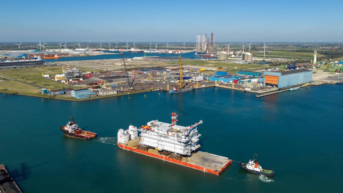 Offshore Substations for Gennaker Wind Farm En Route to Baltic Sea (VIDEO)