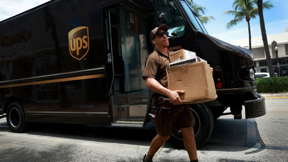 UPS plans 5.9% rate increase on Dec. 21
