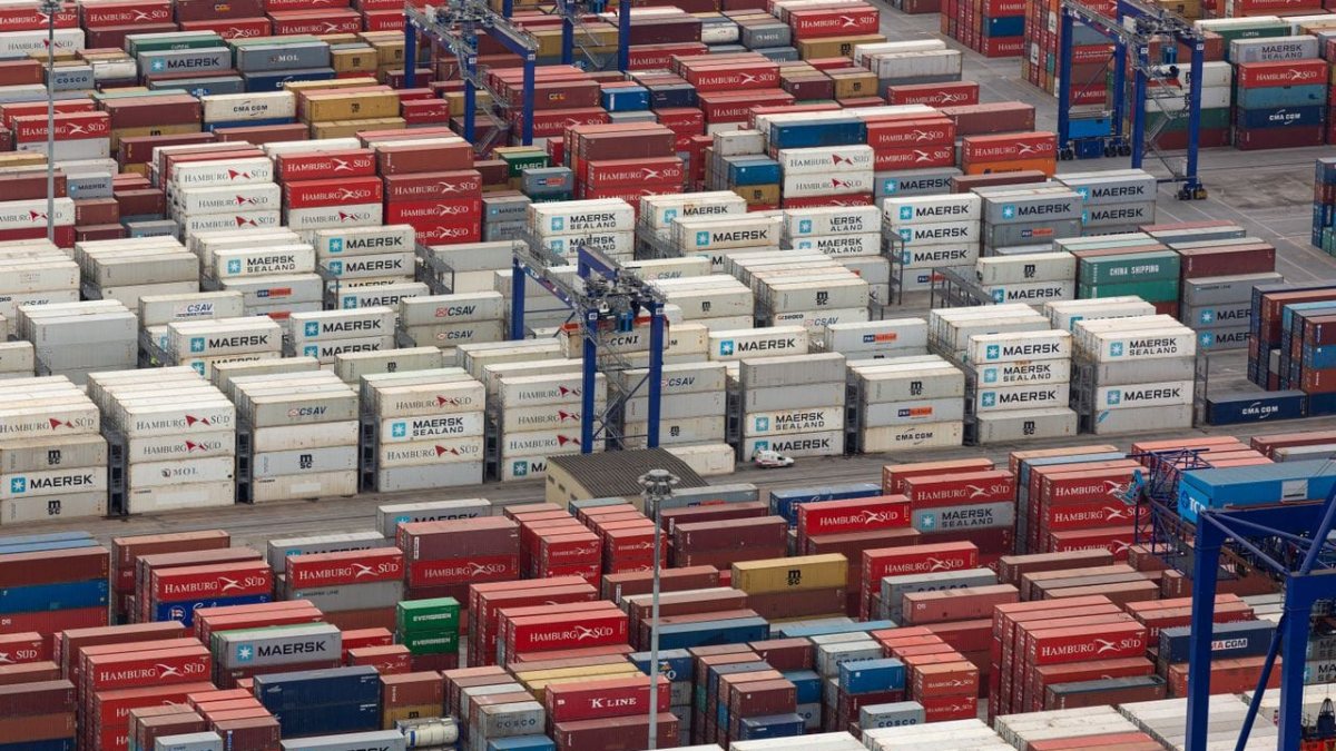 China Revokes $392 Million Investment in Sri Lankan Port