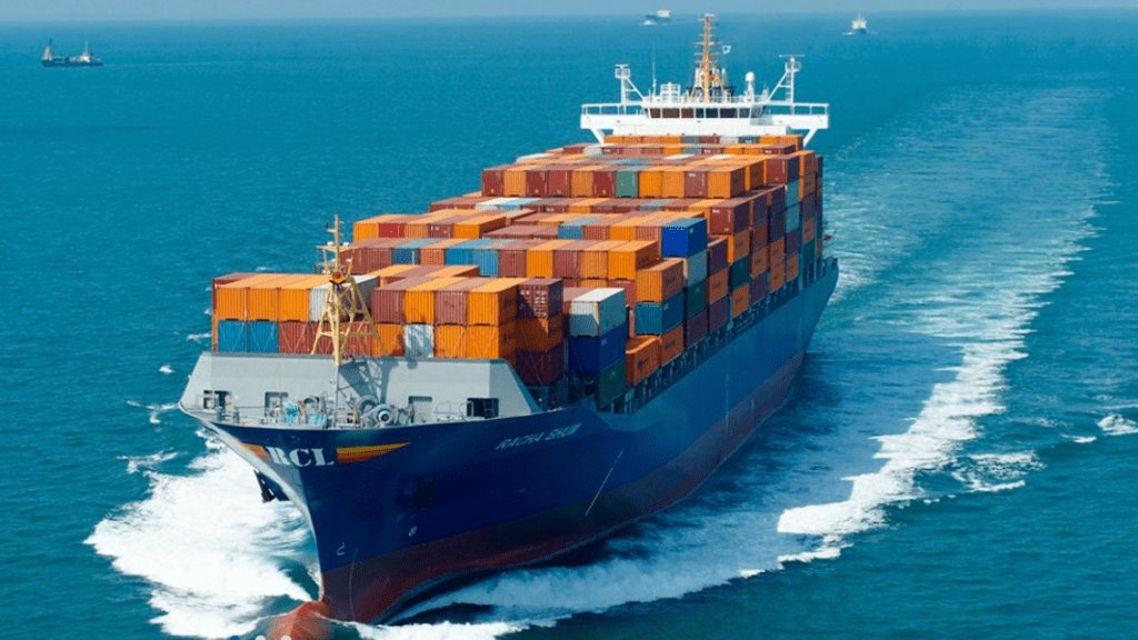RCL introduces UAE advance filing surcharge
