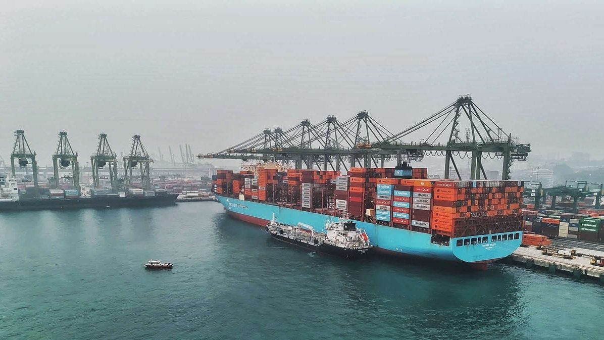 Maersk Completes Singapore’s First Ethanol Bunkering