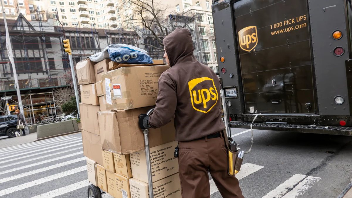 UPS gears up for peak season with less Amazon volume in tow
