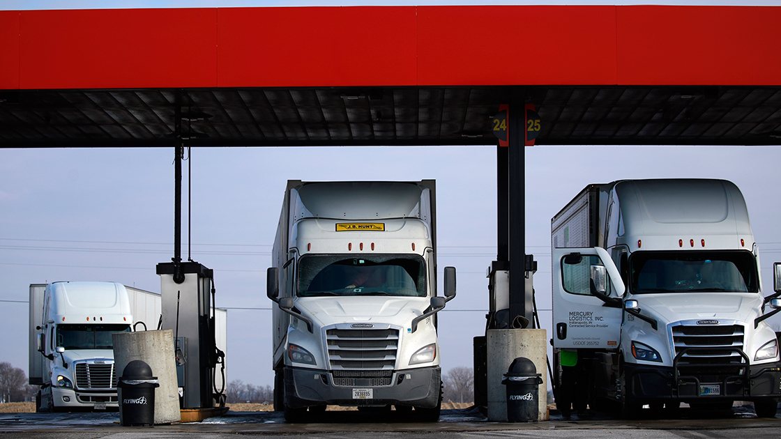 Small trucking companies file 221 bankruptcies in 2026