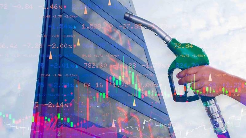 Oil Prices Fall Amidst Middle East Peace Talks