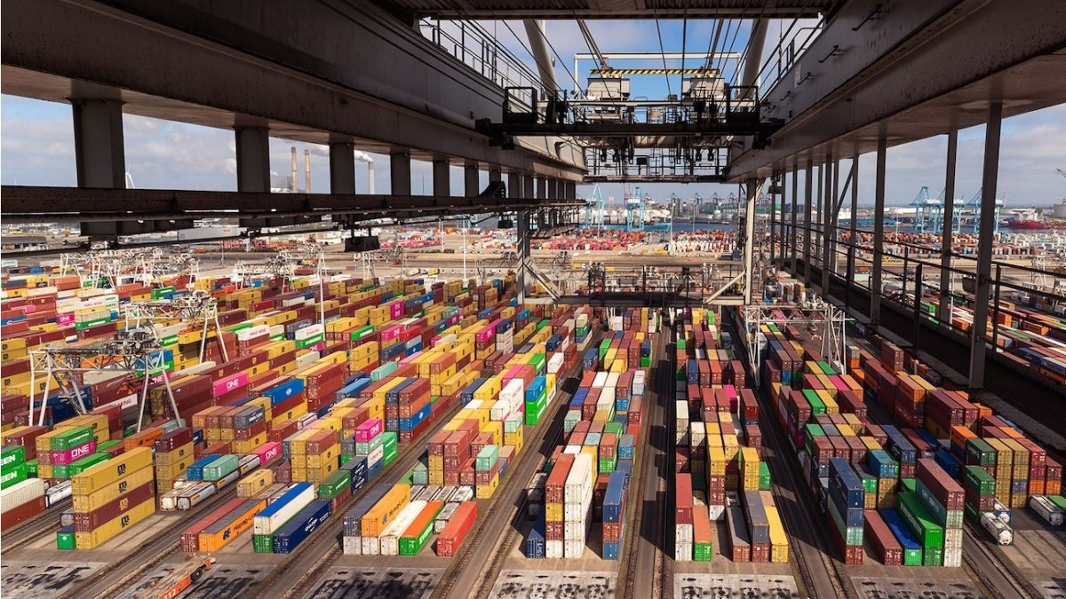 New Drewry data shows import demand boosting trans-Pacific rates