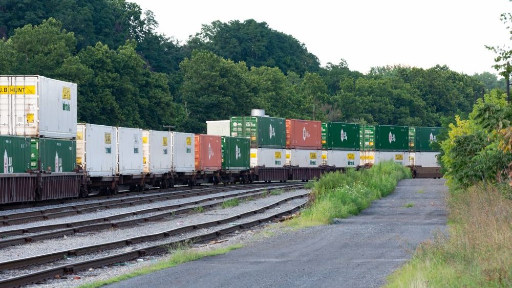 Railroads eager to raise intermodal rates as market dynamics shift