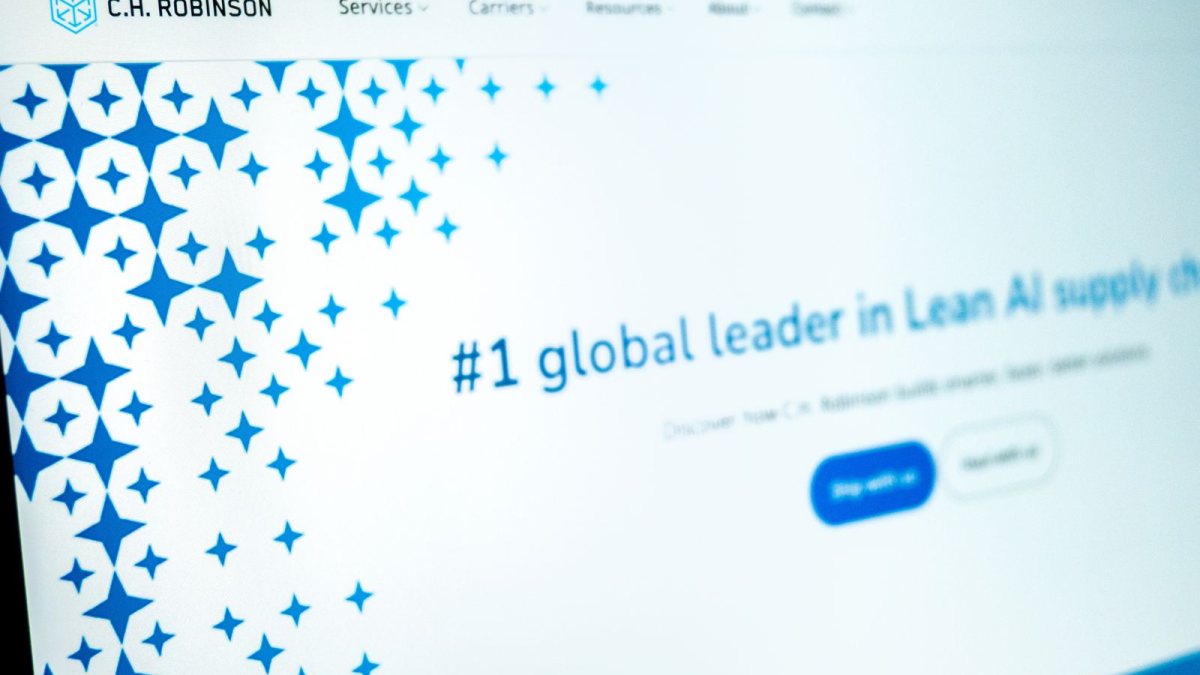 C.H. Robinson expands AI investment to forwarding functions