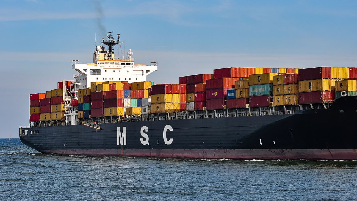 MSC orders 20 24,000-TEU vessels from shipyard partner Hengli Heavy