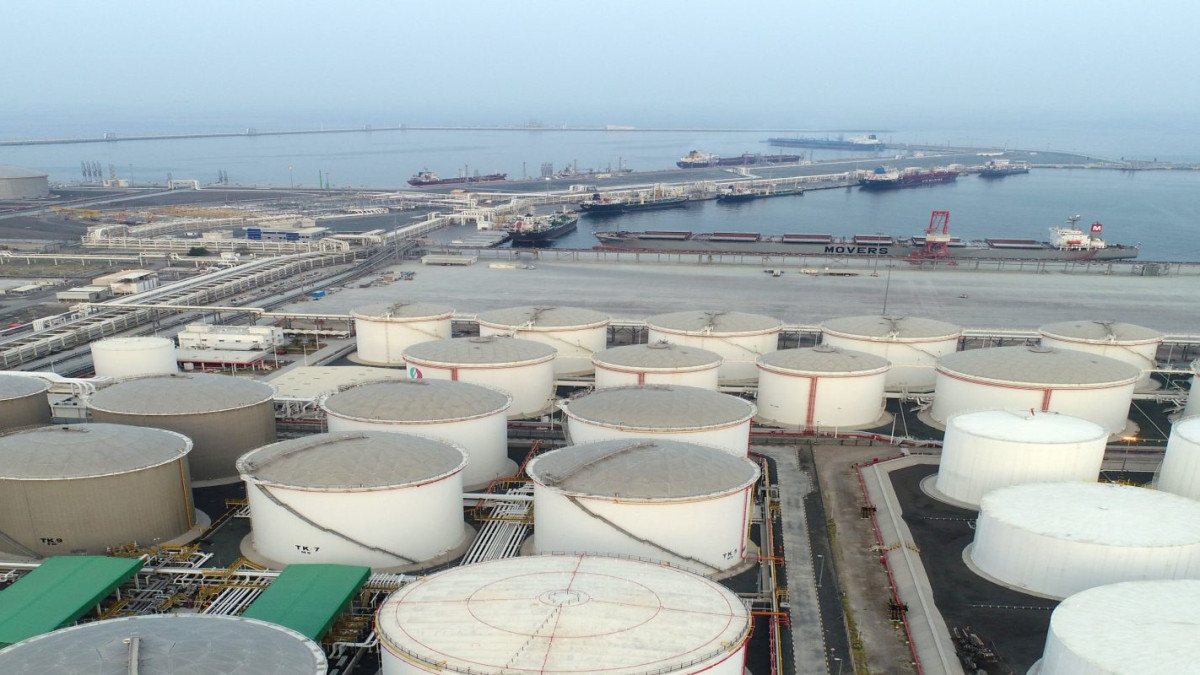 Fuel Oil Becomes Asia’s Next Cost Shock